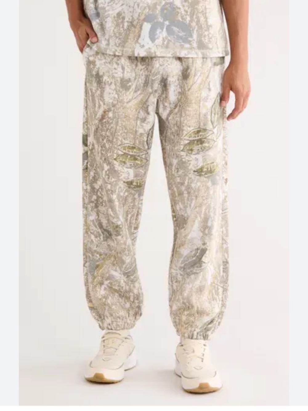 Men's Camouflage Jogger Sweatpants in Olive and Gray
